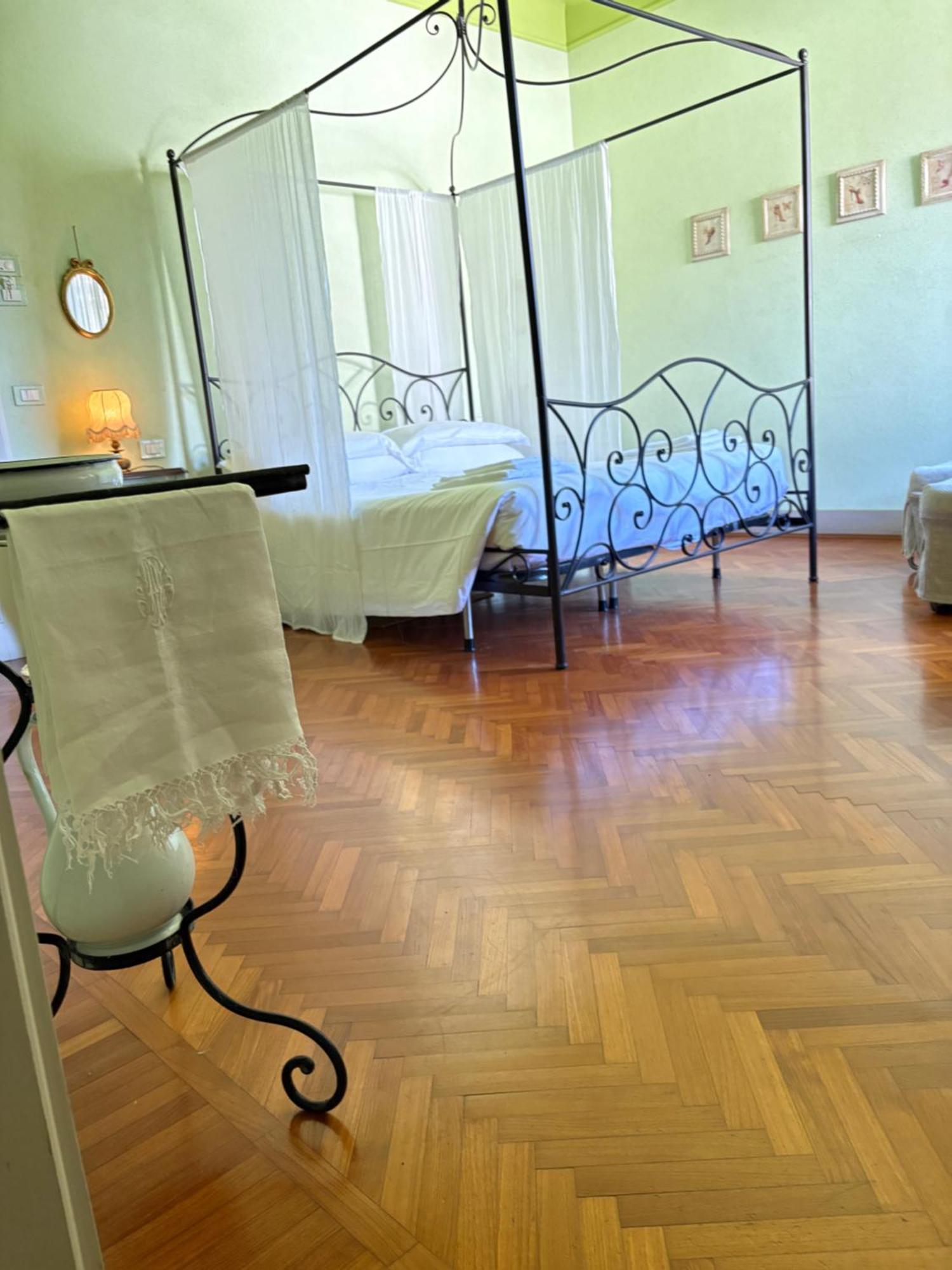 Villa Agnese B&B ルッカ エクステリア 写真